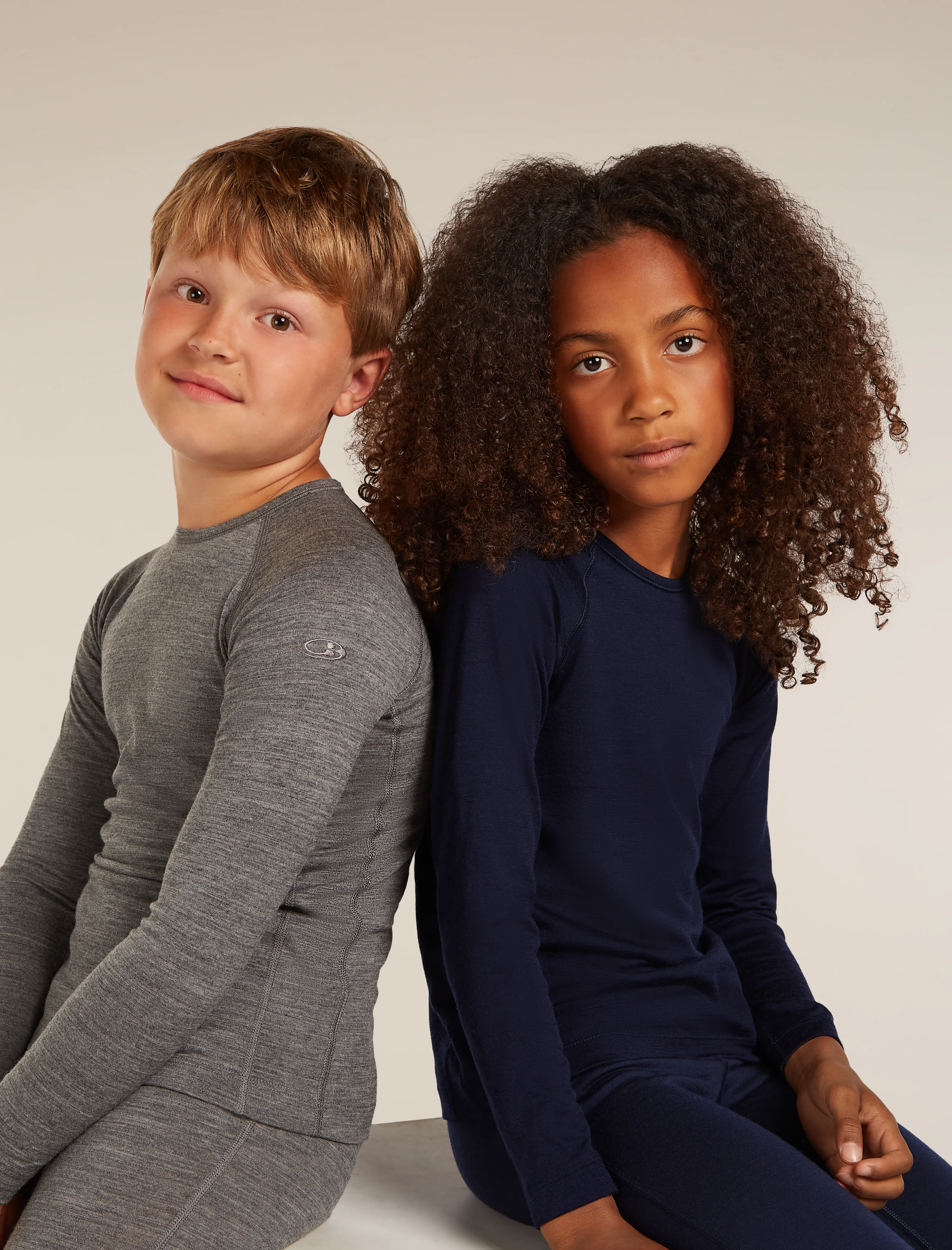 Kids’ Merino 200 Oasis Long Sleeve Crew Thermal Top - Image 13