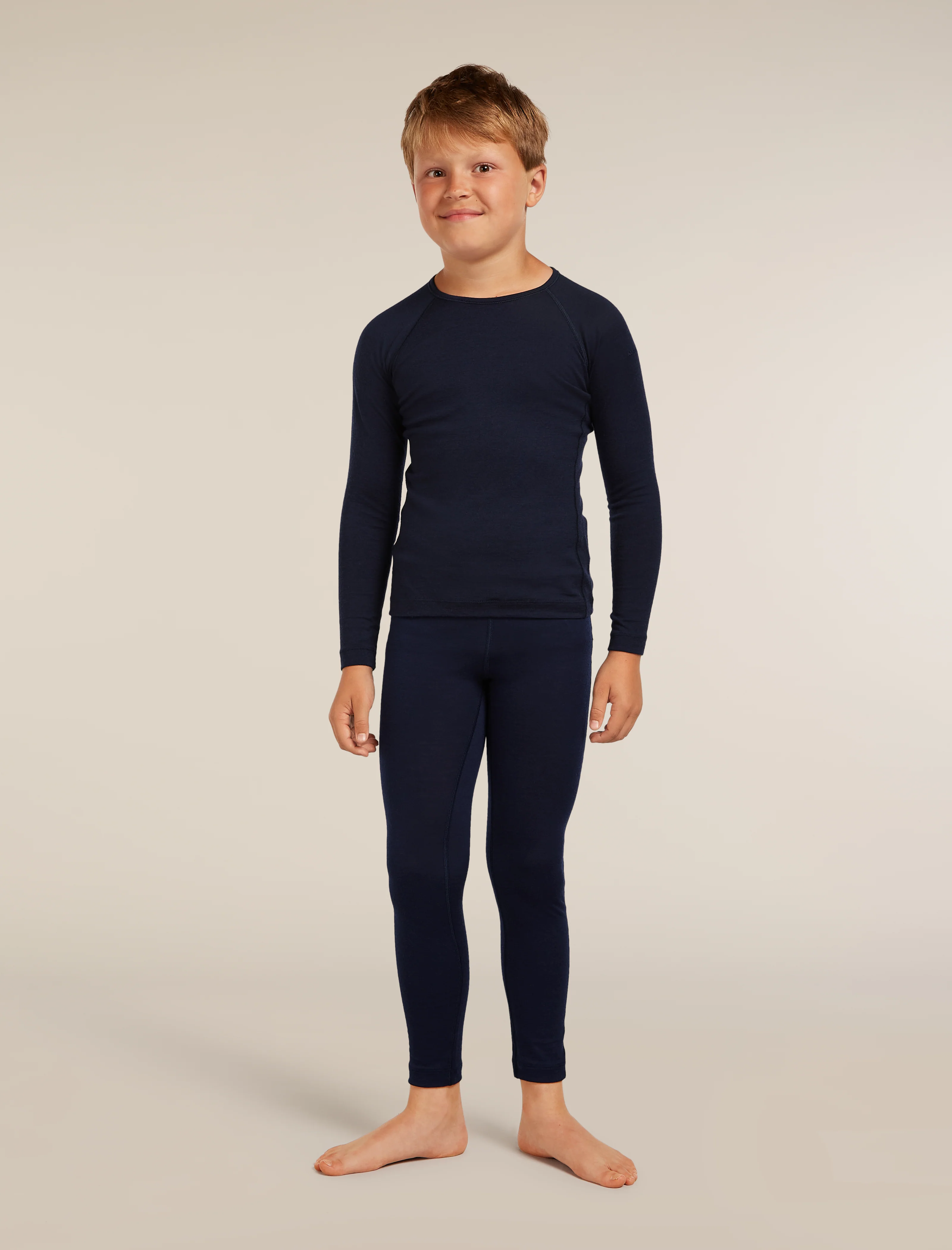 Kids’ Merino 200 Oasis Long Sleeve Crew Thermal Top - Image 6