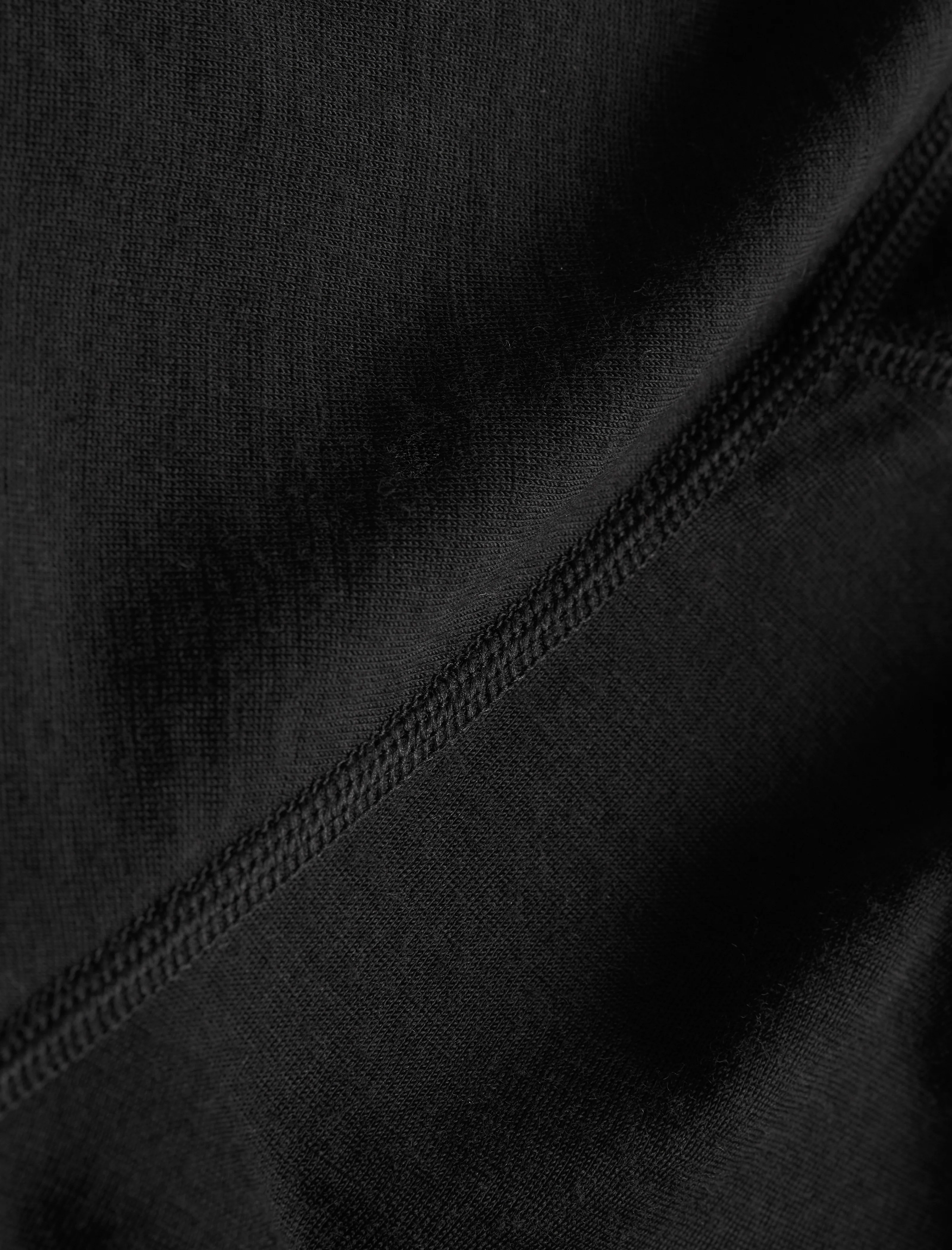 Men’s Merino 200 Oasis Long Sleeve Crew Thermal Top - Image 7