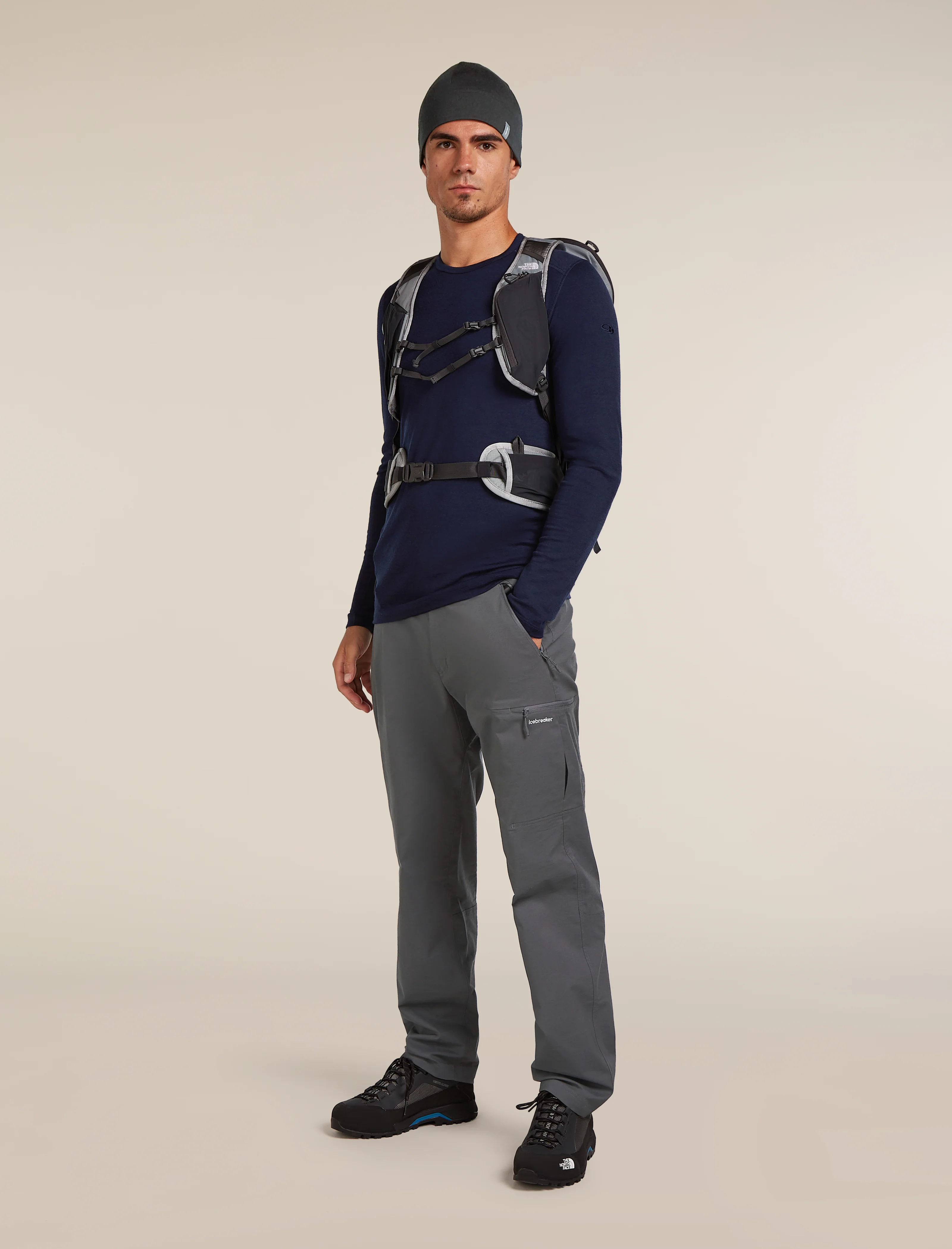 Men’s Merino 200 Oasis Long Sleeve Crew Thermal Top - Image 4