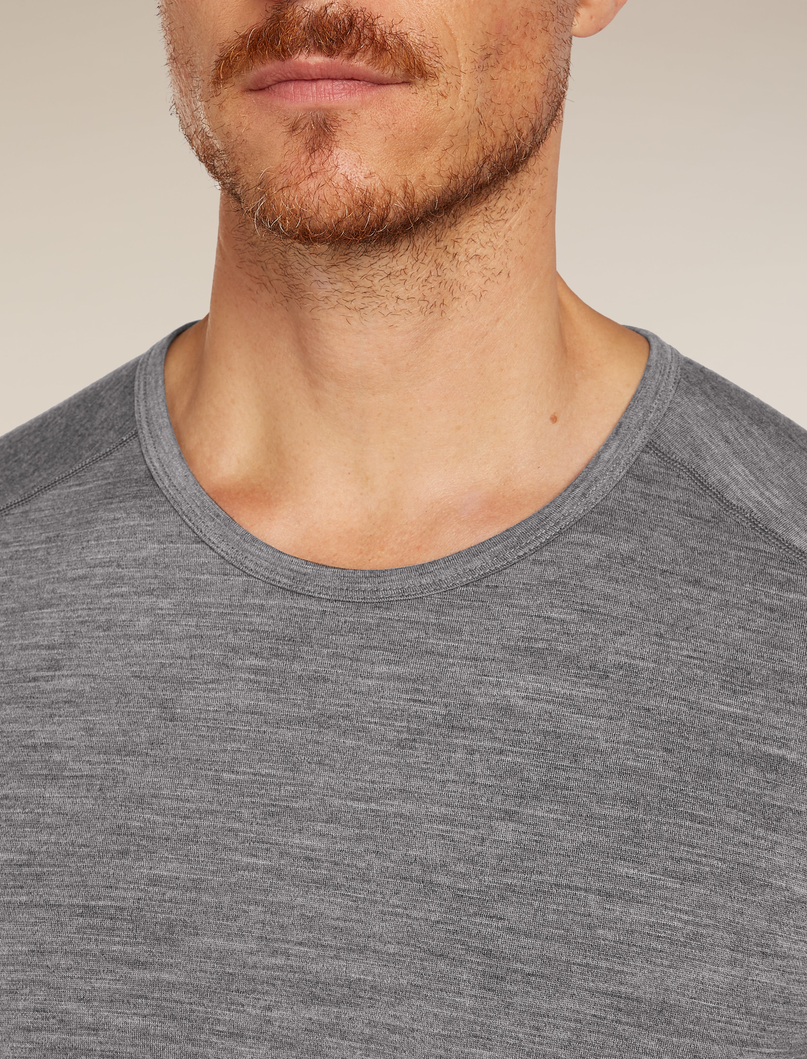 Men’s Merino 200 Oasis Short Sleeve Crew Thermal Top - Image 7