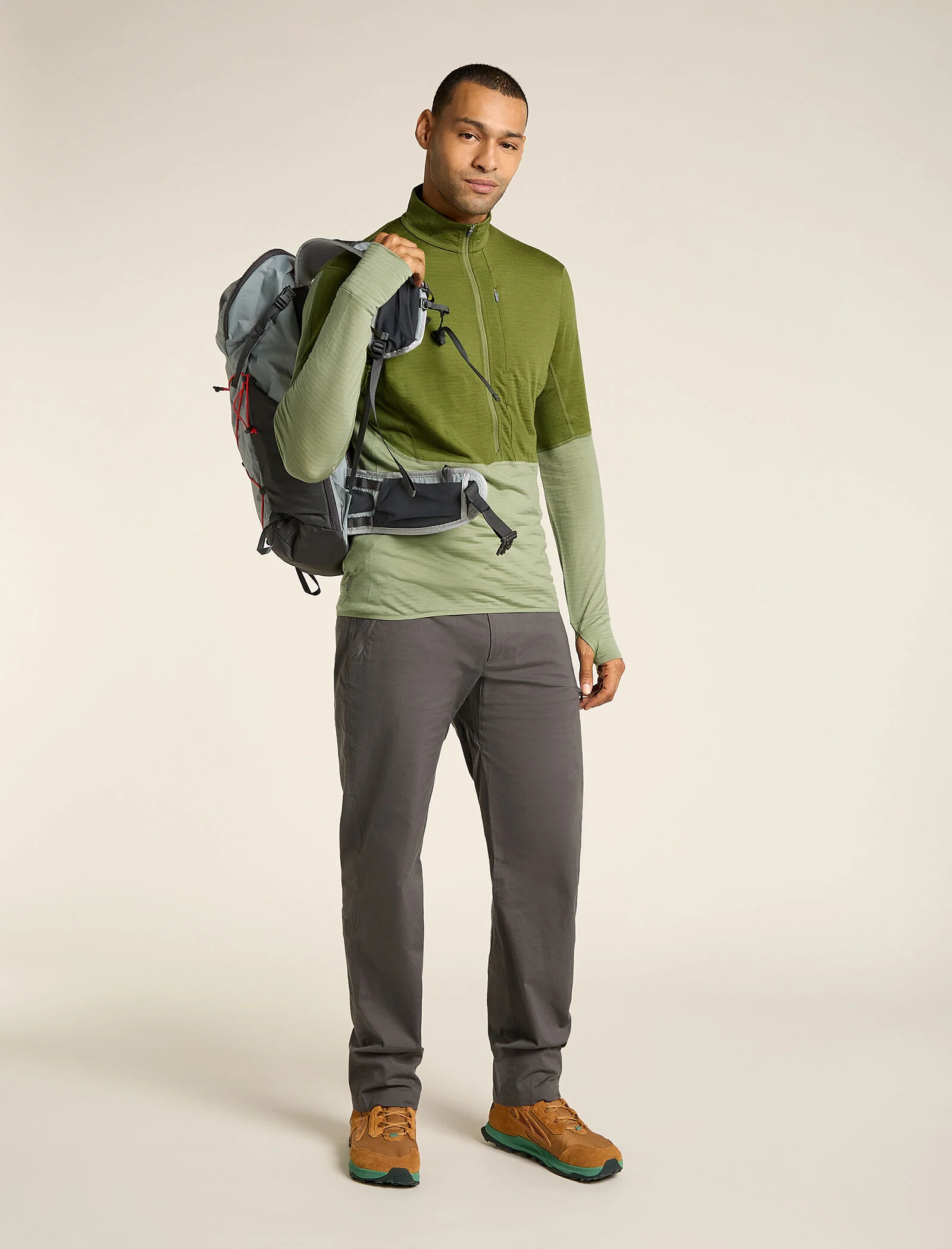 Men’s Merino Blend 200 Realfleece™ Descender Long Sleeve Half Zip Top - Image 4