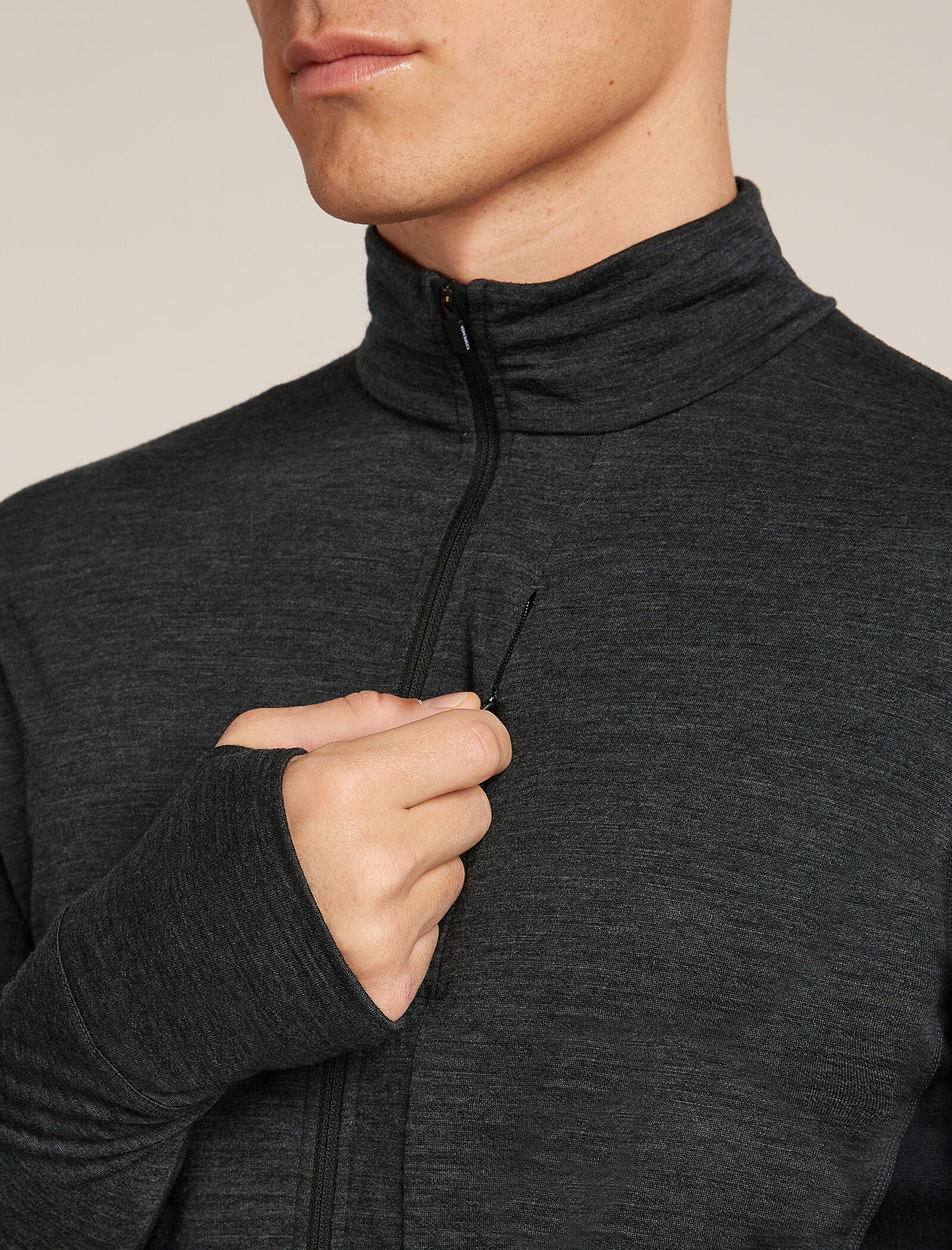 Men’s Merino Blend 200 Realfleece™ Descender Long Sleeve Half Zip Top - Image 8