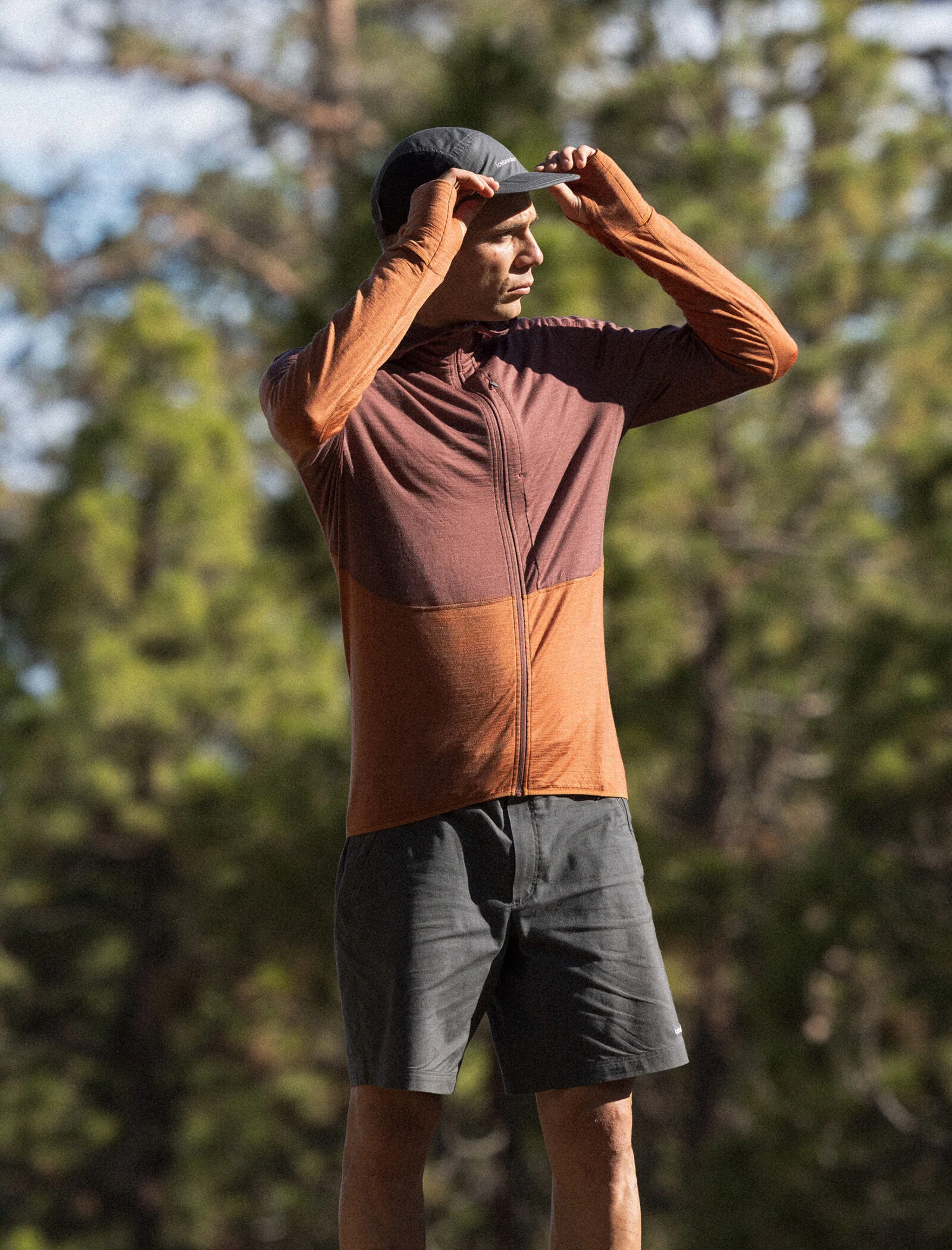 Men’s Merino Blend 200 Realfleece™ Descender Long Sleeve Zip Hoodie - Image 5