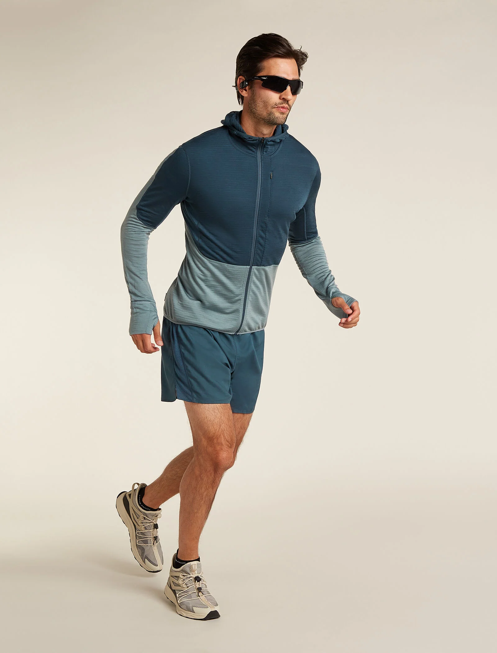 Men’s Merino Blend 200 Realfleece™ Descender Long Sleeve Zip Hoodie - Image 4