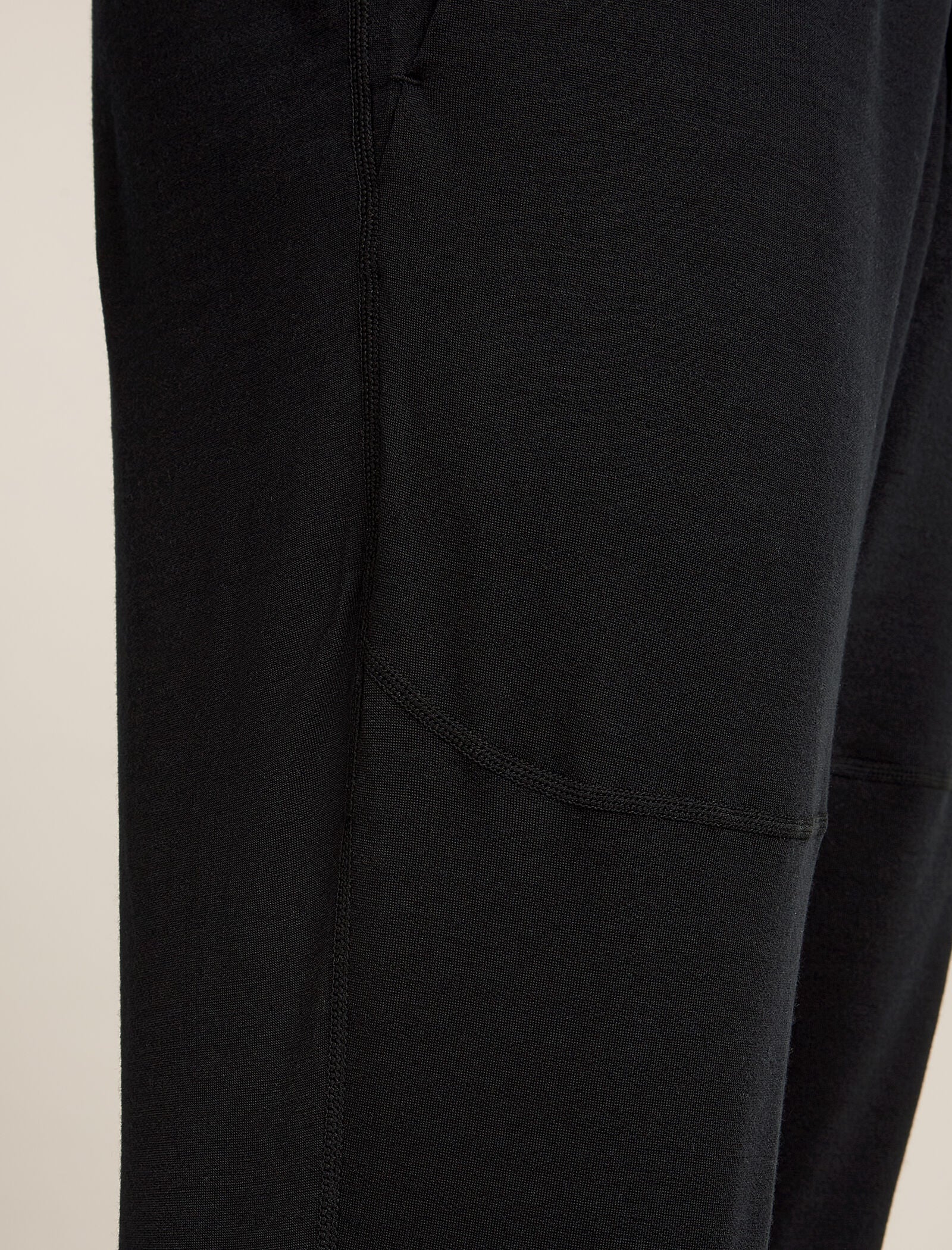 Men’s Merino Blend 300 RealFleece™ Descender Jogger - Image 8