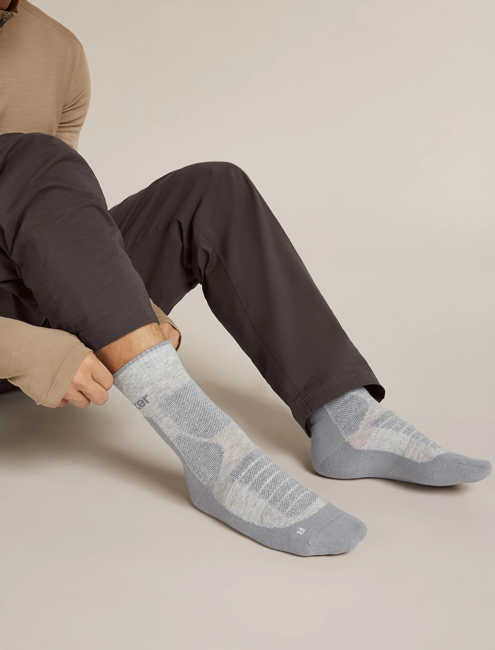 Men’s Merino Hike+ Heavy Crew Socks - Image 2