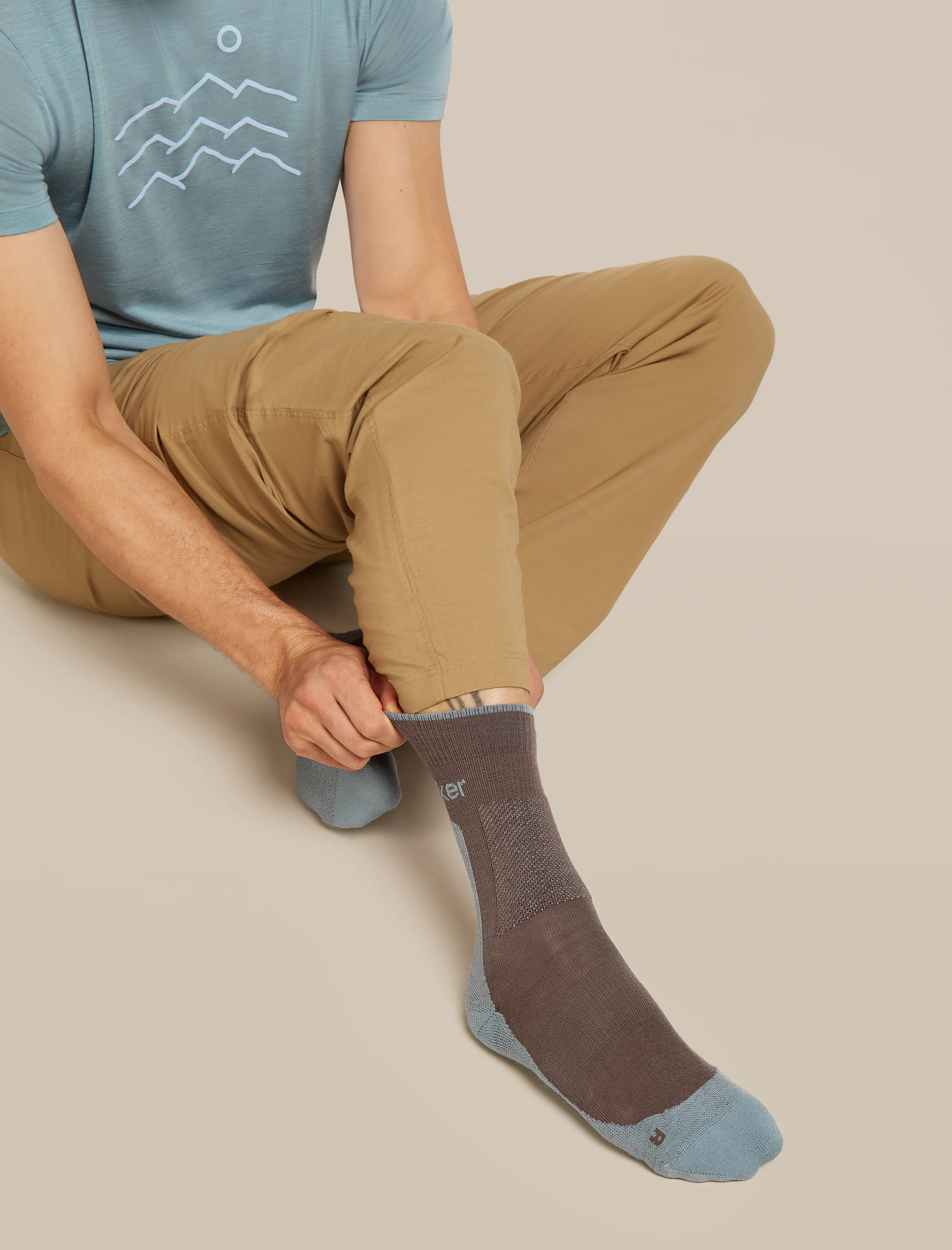 Men’s Merino Hike+ Medium Crew - Image 7