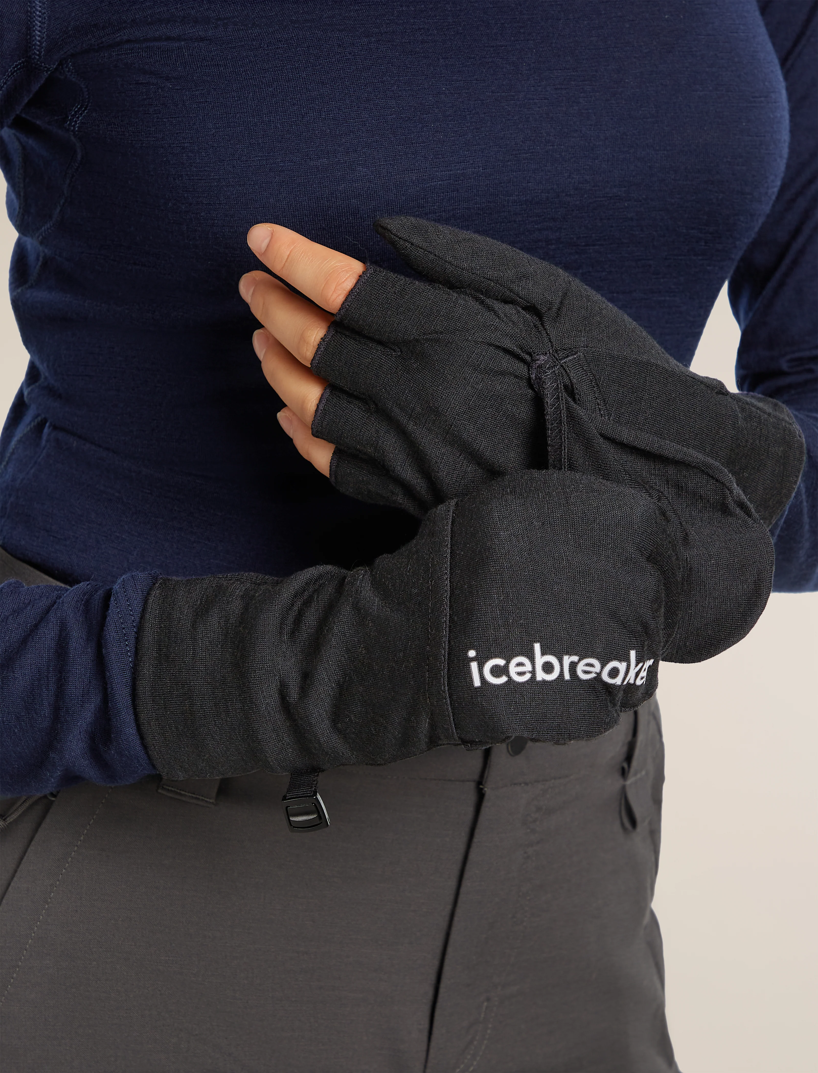 Unisex Merino 200 Convertible Mittens - Image 2