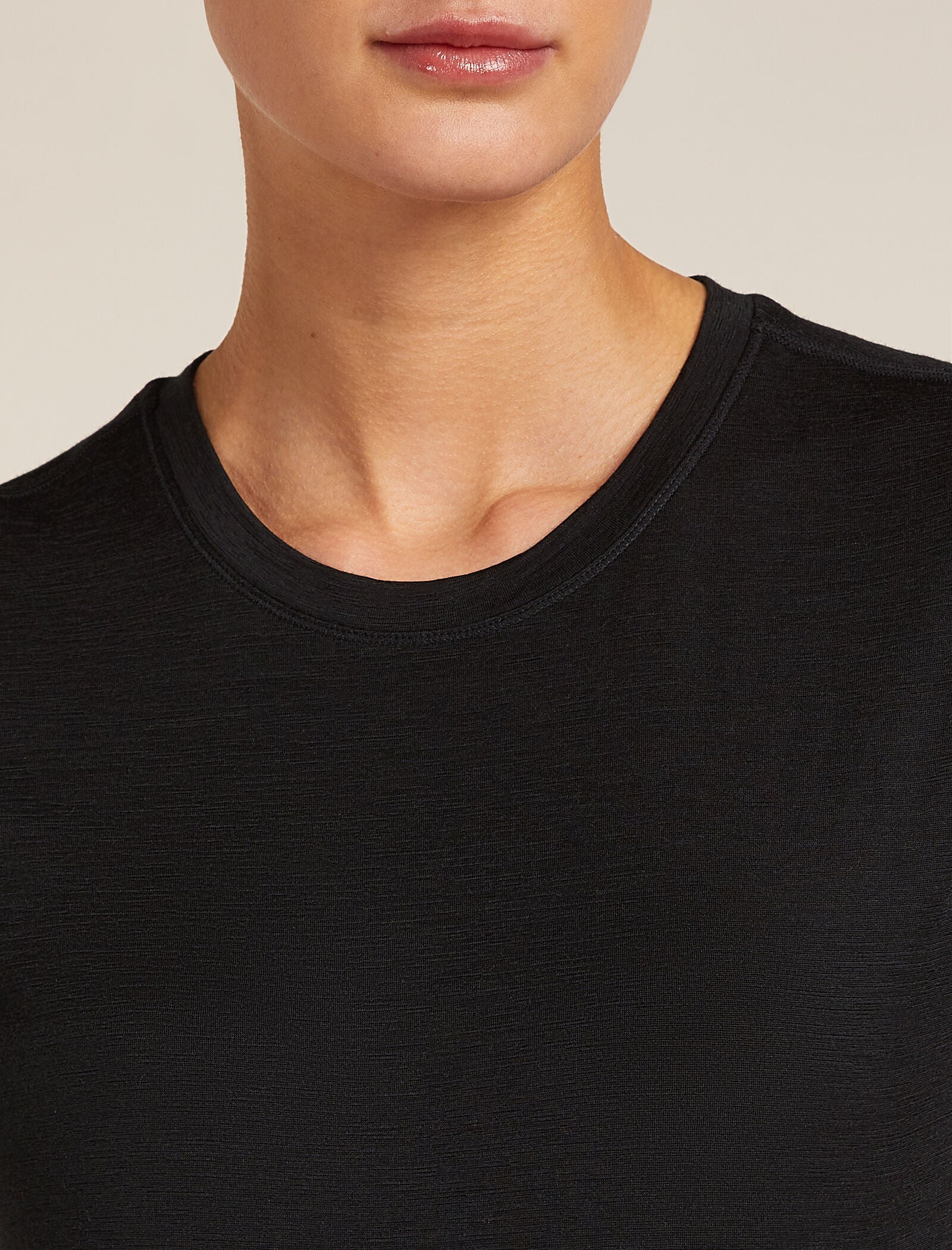 Women’s 150 MerinoFine™ Ace Short Sleeve T-Shirt - Image 6