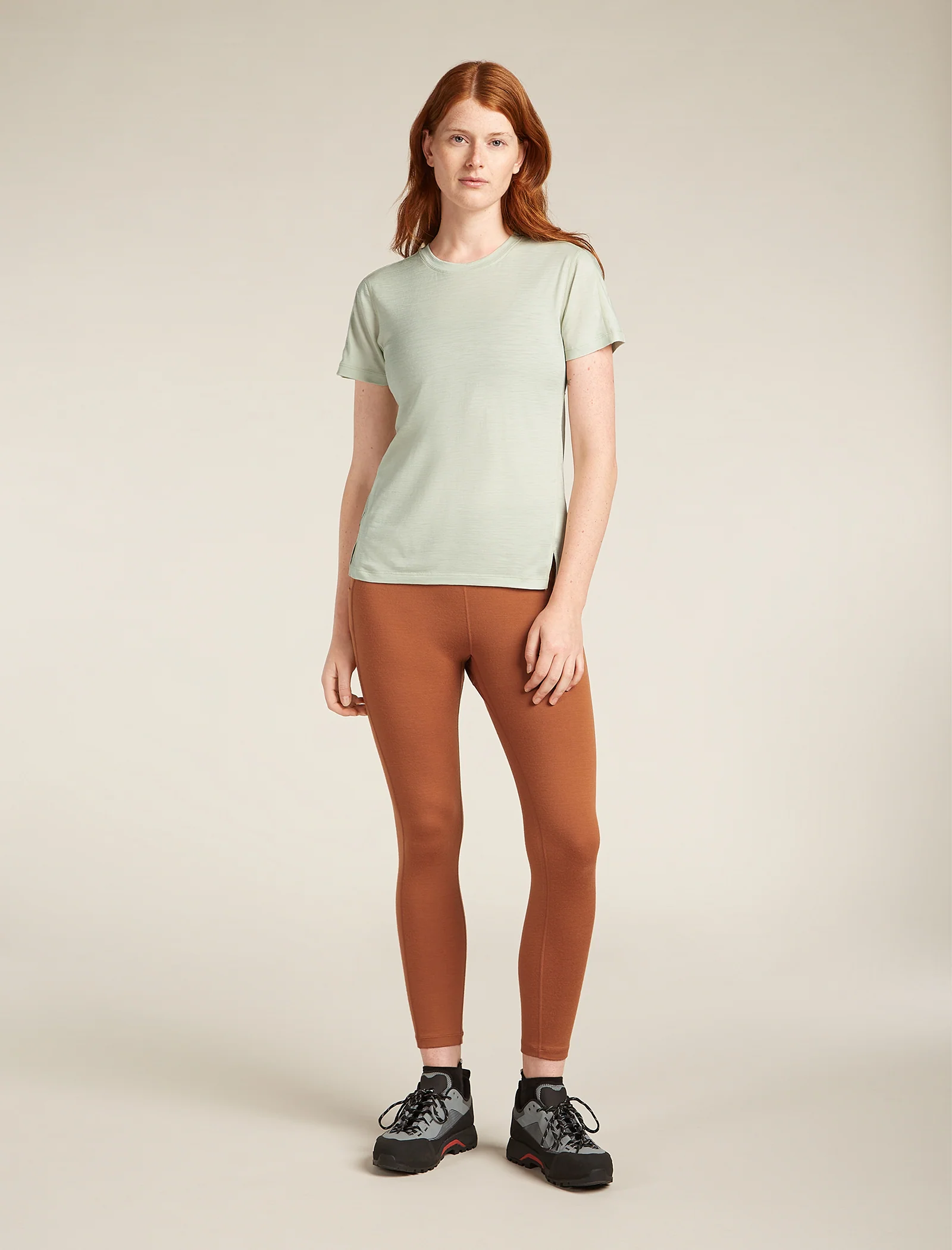 Women’s 150 MerinoFine™ Ace Short Sleeve T-Shirt - Image 3