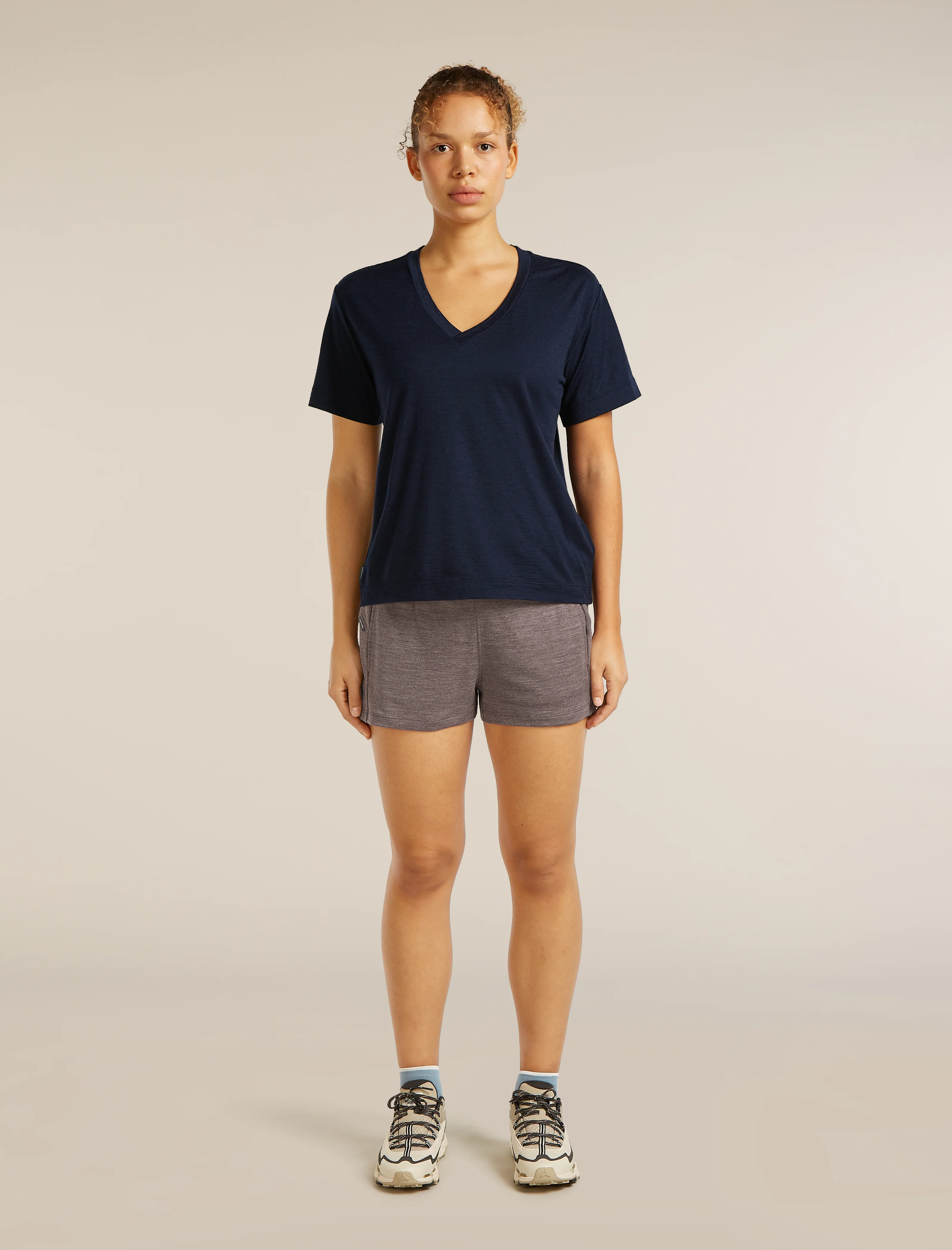 Women’s Merino 150 Tech Lite Short Sleeve Relaxed V Neck T-Shirt - Image 3