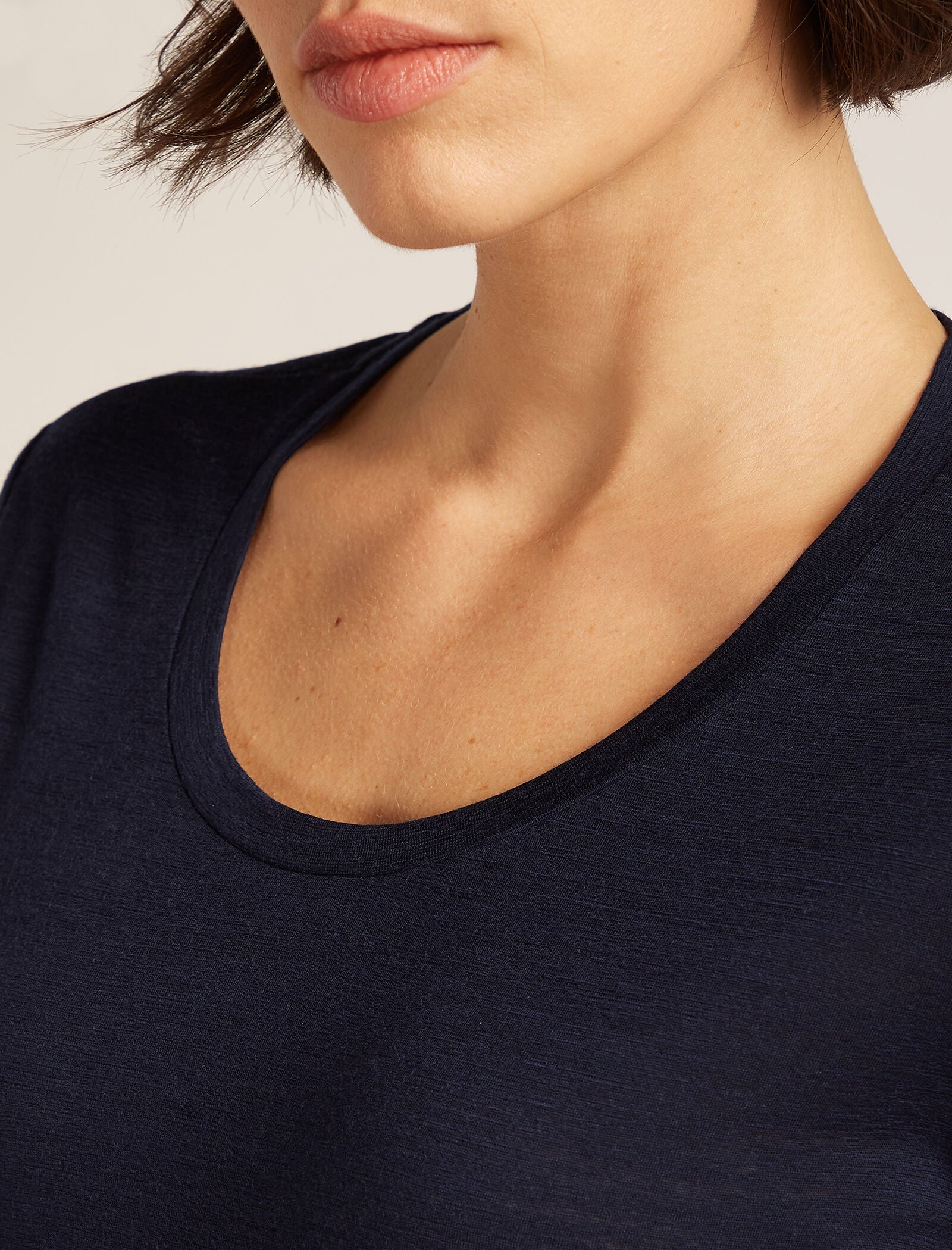 Women’s Merino 150 Tech Lite Short Sleeve Scoop T-Shirt - Image 5