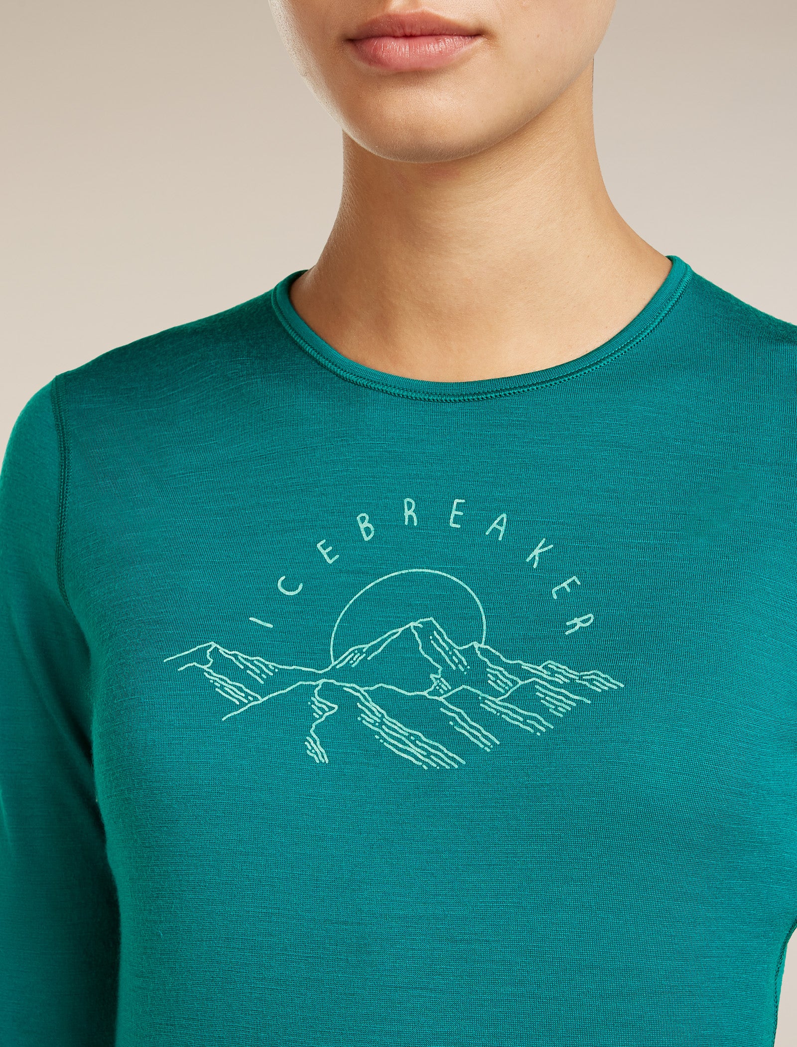 Women’s Merino 200 Oasis Long Sleeve Crewe Sunrise Summit - Image 6