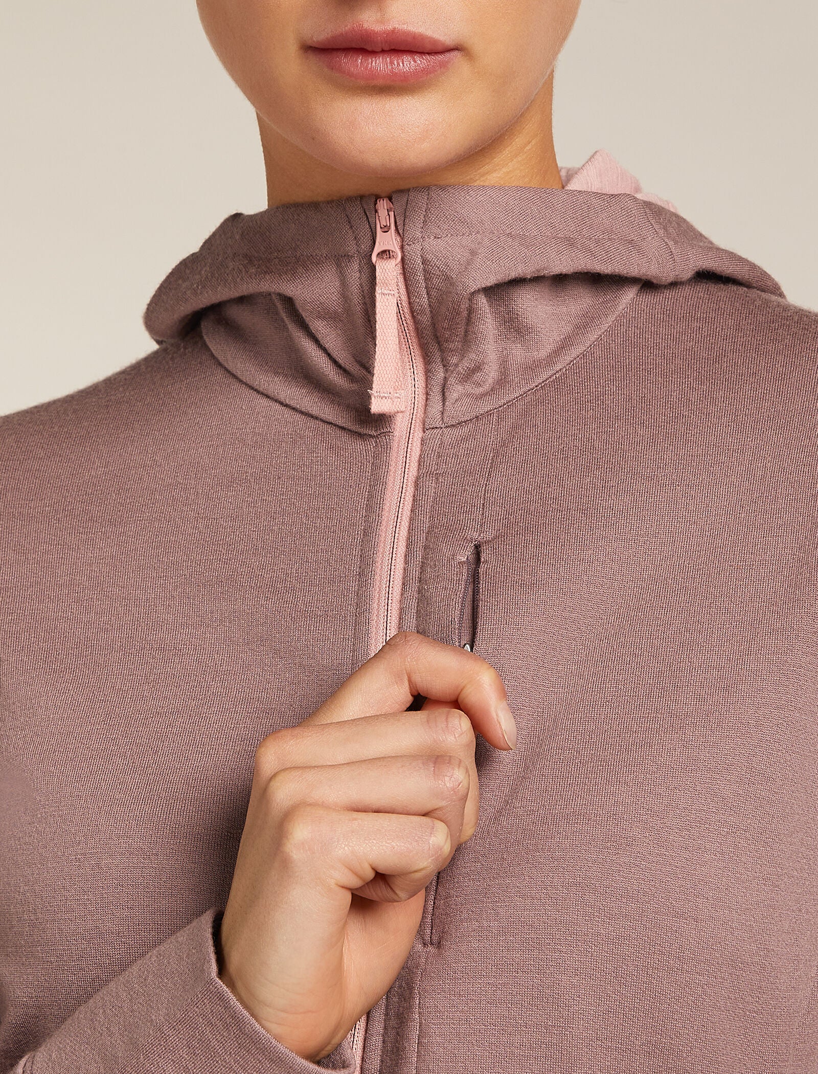 Women’s Merino 260 Quantum Long Sleeve Zip Hoodie - Image 10