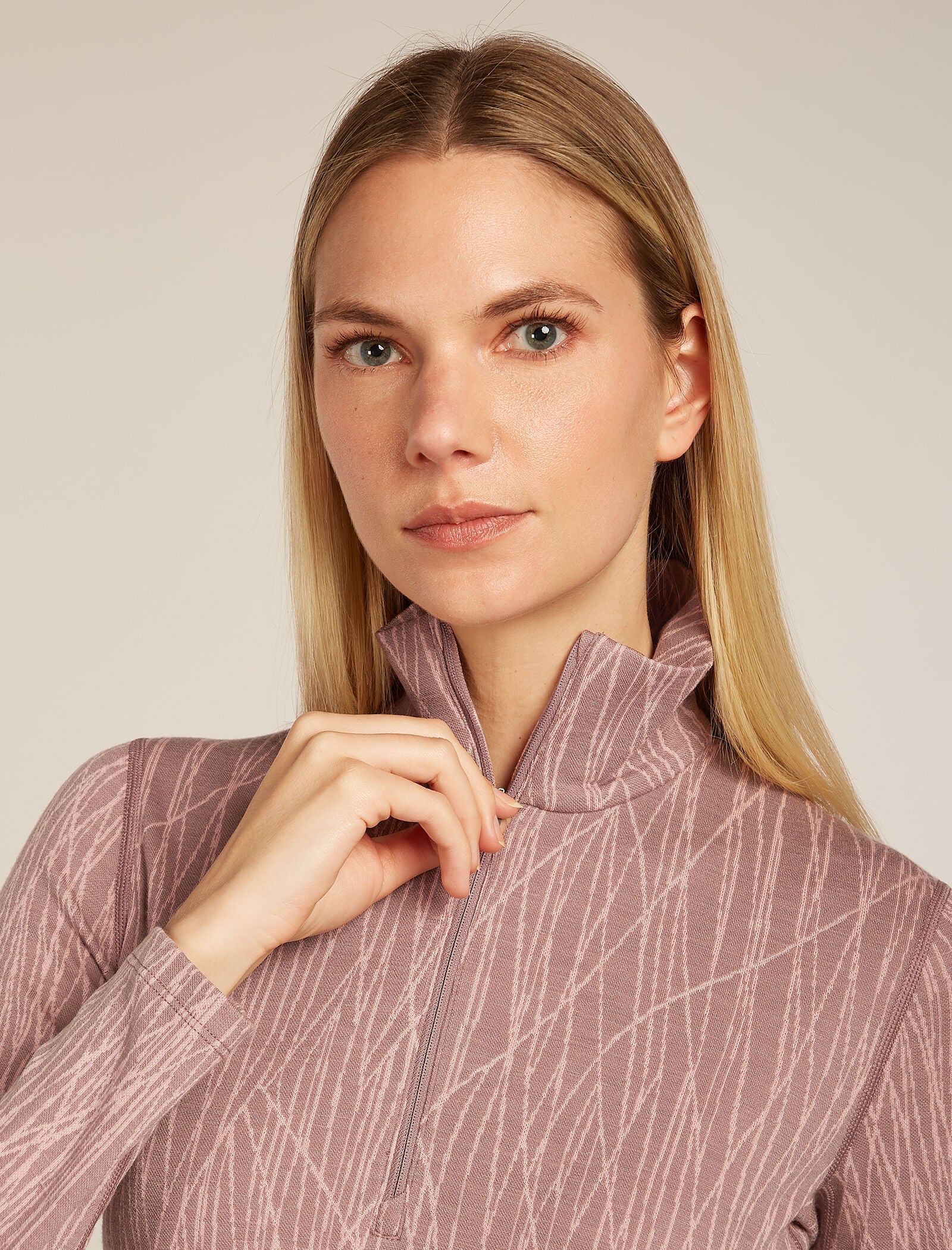 Women’s Merino 260 Tech Vertex Long Sleeve Half Zip Thermal Top Delta Lines - Image 7