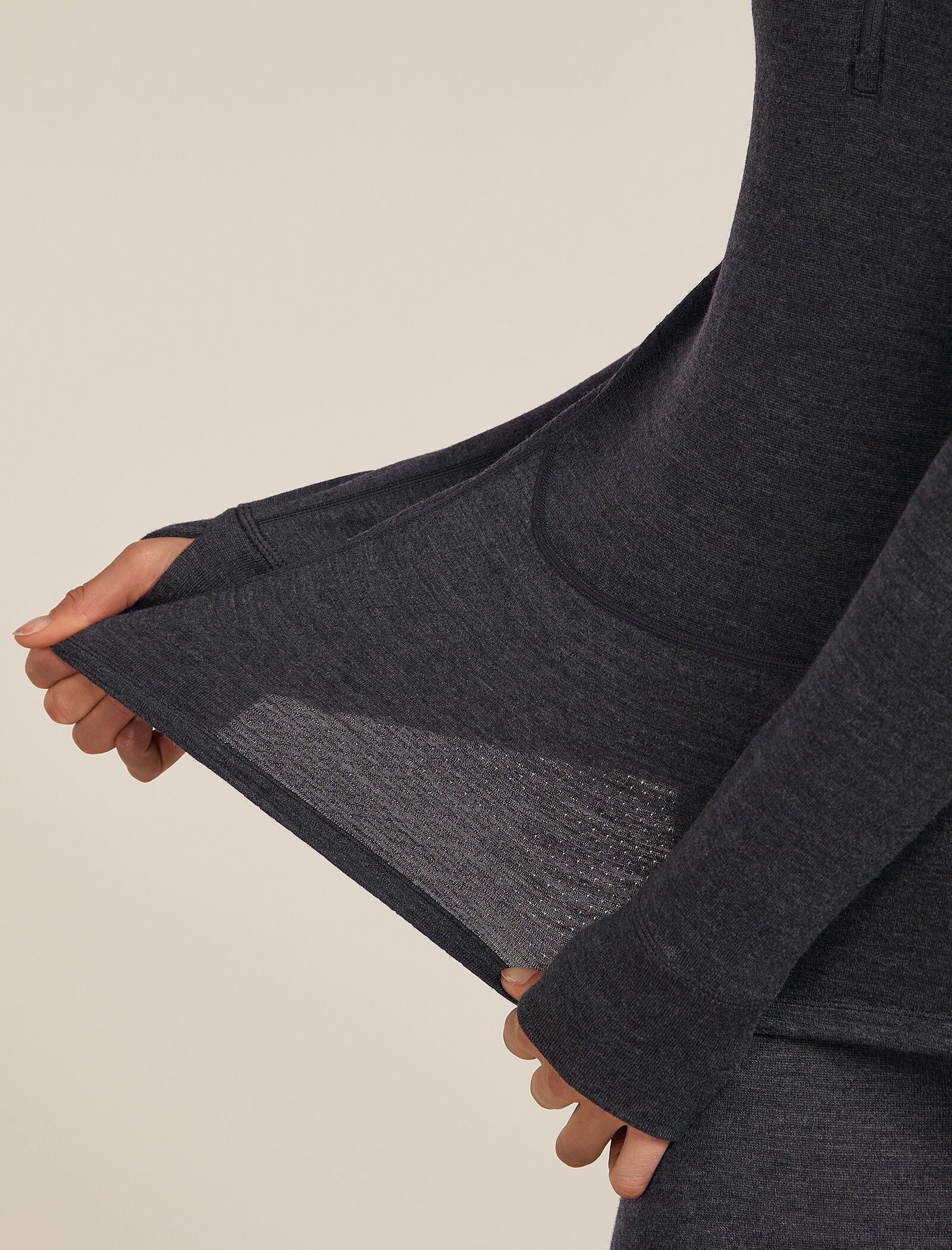 Women’s Merino 260 ZoneKnit™ long sleeve Half Zip - Image 10