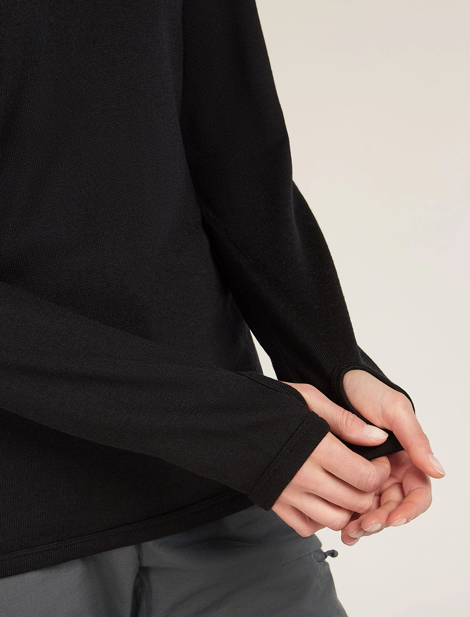 Women’s Merino 300 Original Long Sleeve Half Zip Top - Image 8
