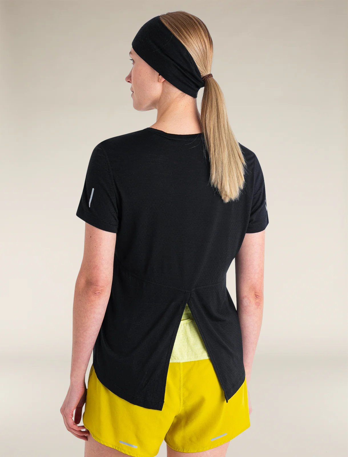 Women’s Merino Blend 125 Cool-Lite™ Speed Short Sleeve Slit Back T-Shirt - Image 6