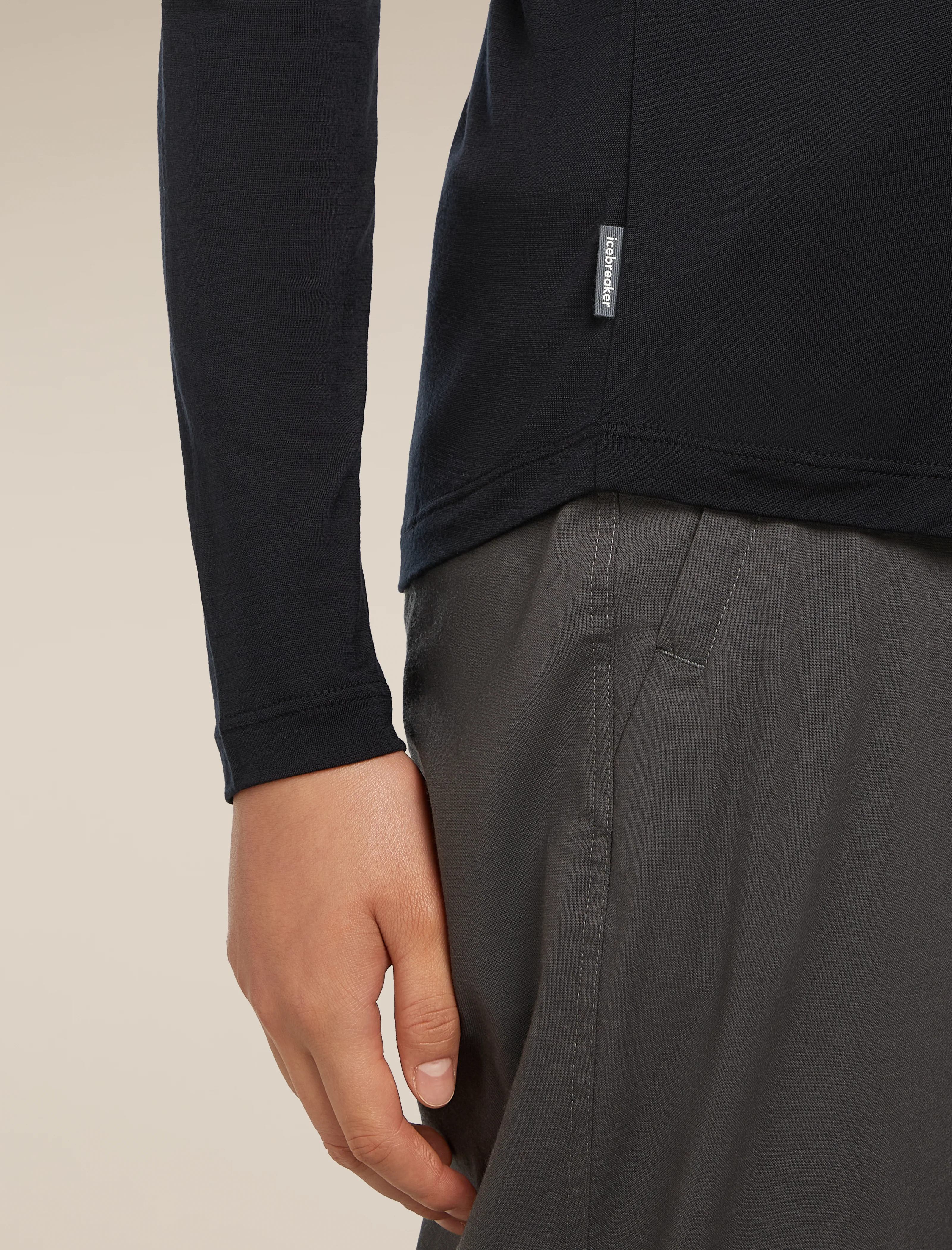 Women’s Merino Blend 125 Cool-Lite™ Sphere Long Sleeve T-Shirt - Image 7