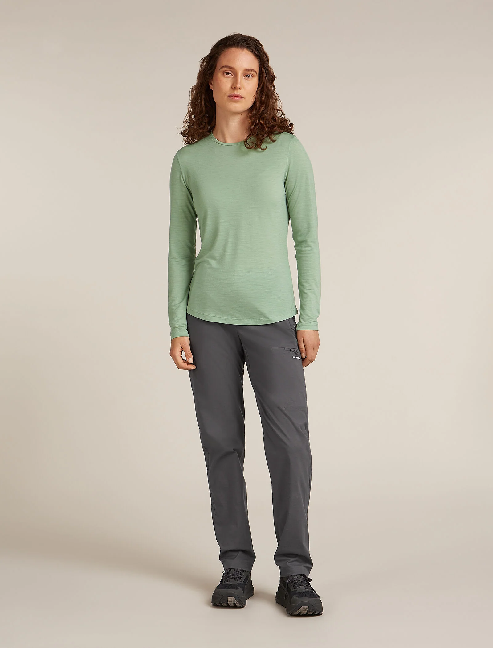 Women’s Merino Blend 125 Cool-Lite™ Sphere Long Sleeve T-Shirt - Image 3