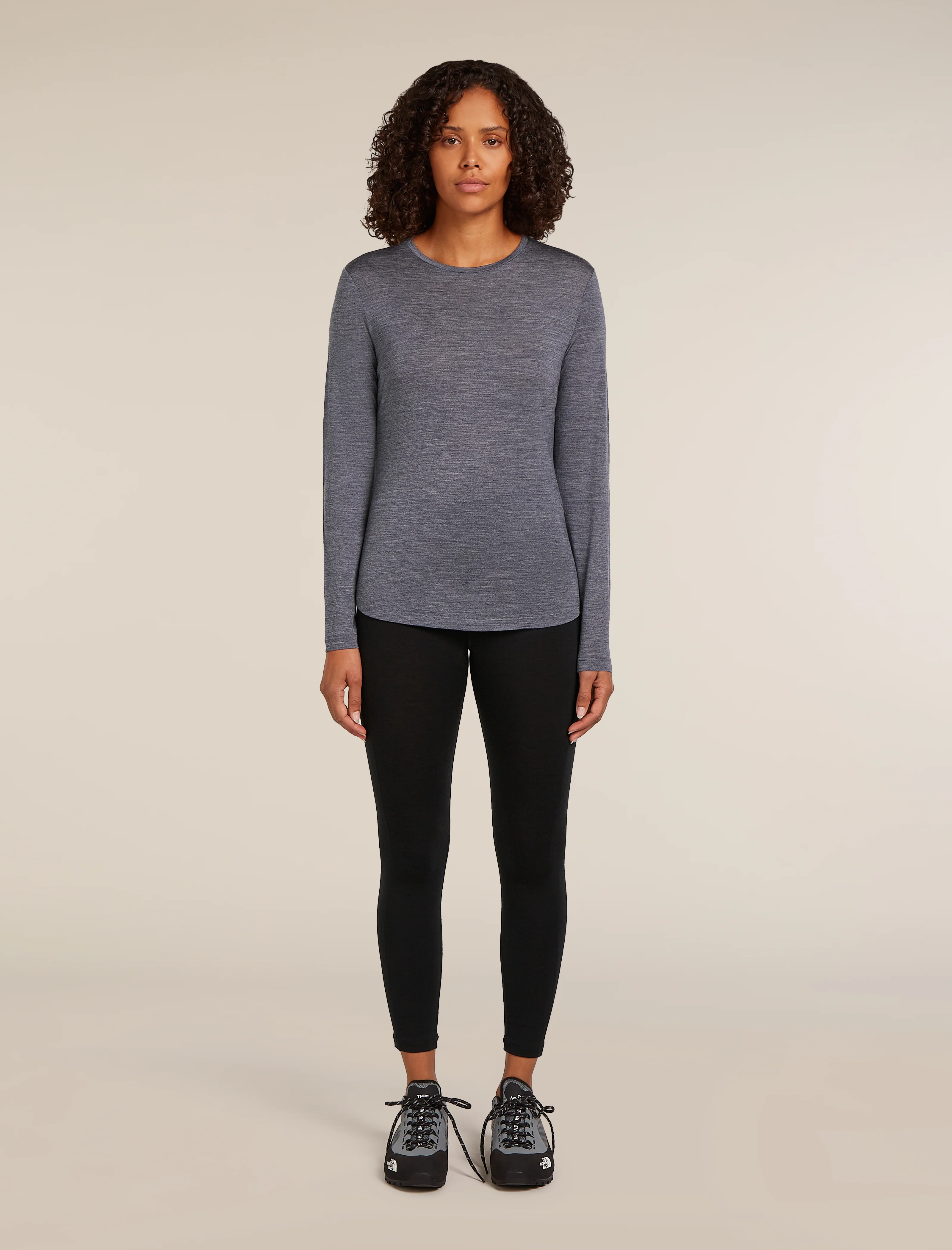 Women’s Merino Blend 125 Cool-Lite™ Sphere Long Sleeve T-Shirt - Image 3