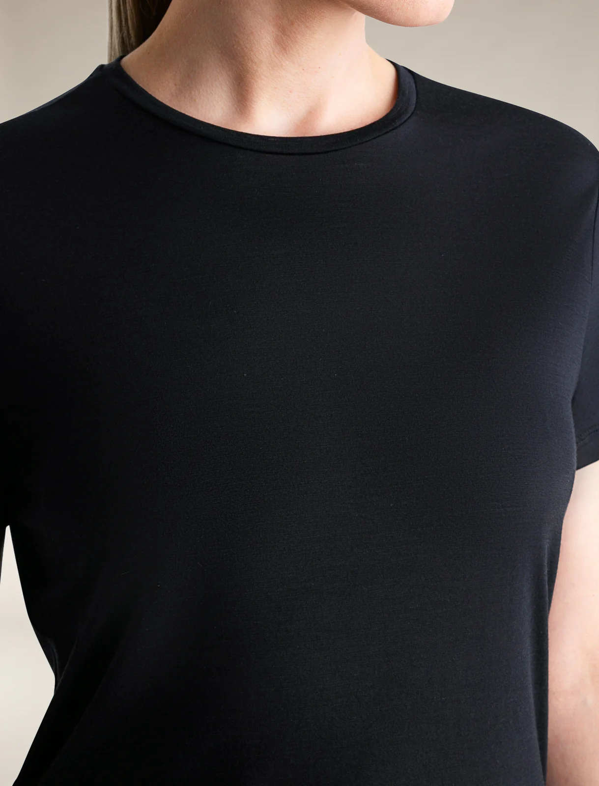 Women’s Merino Blend 125 Cool-Lite™ Sphere Short Sleeve T-Shirt - Image 5