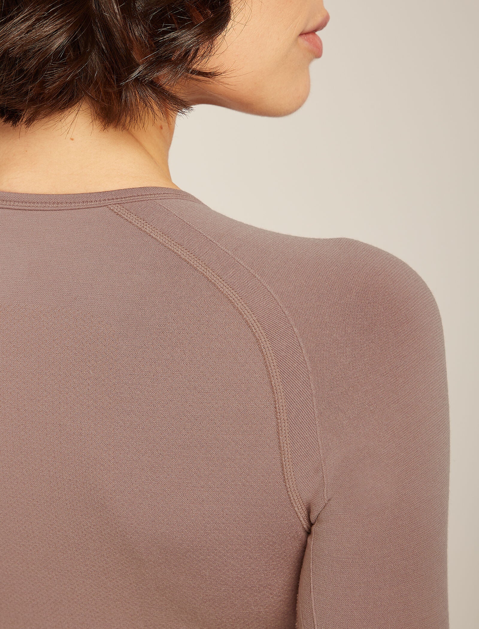 Women’s Merino Blend 260 ZoneKnit™ Seamless Long Sleeve Crew Thermal Top - Image 9