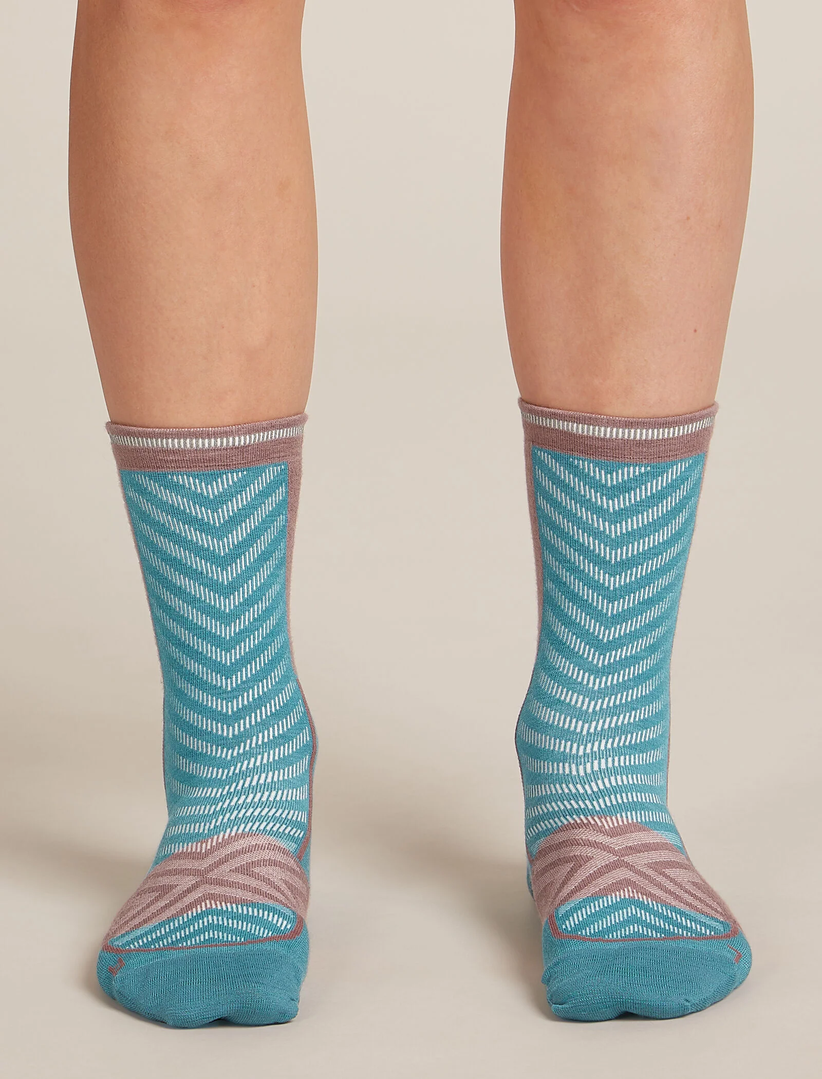 Women’s Merino Blend Run+ Ultralight Crew Socks - Image 3